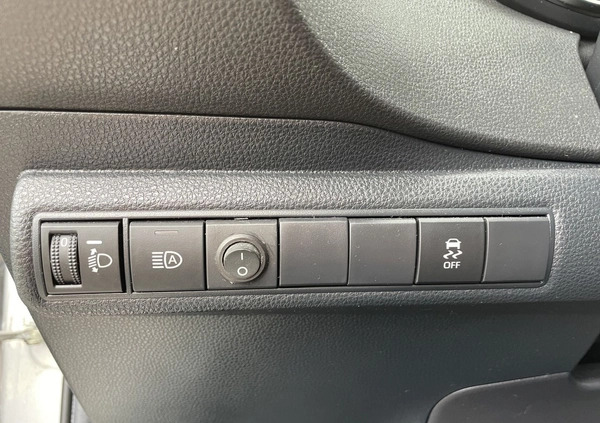 Toyota Corolla cena 78900 przebieg: 32207, rok produkcji 2019 z Szczebrzeszyn małe 301